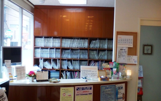中井歯科医院(302)受付.jpg