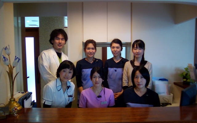 山脇歯科医院　スタッフ達　修正済.png