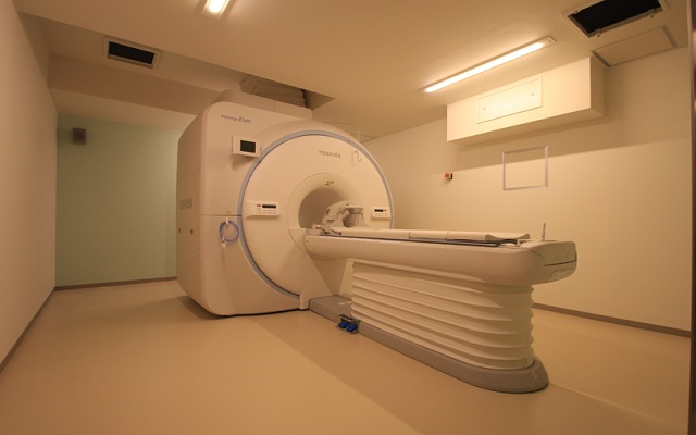 MRI vantage ELAN.jpg