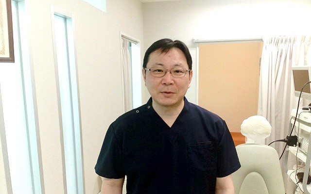 耳鼻咽喉科いのうえクリニック先生.jpg