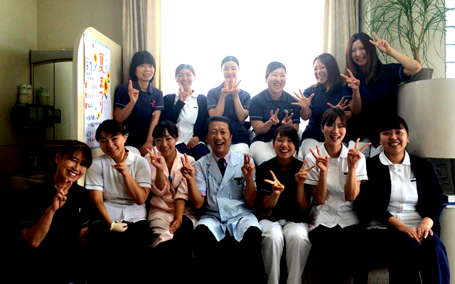 酒井歯科　集合写真②.png